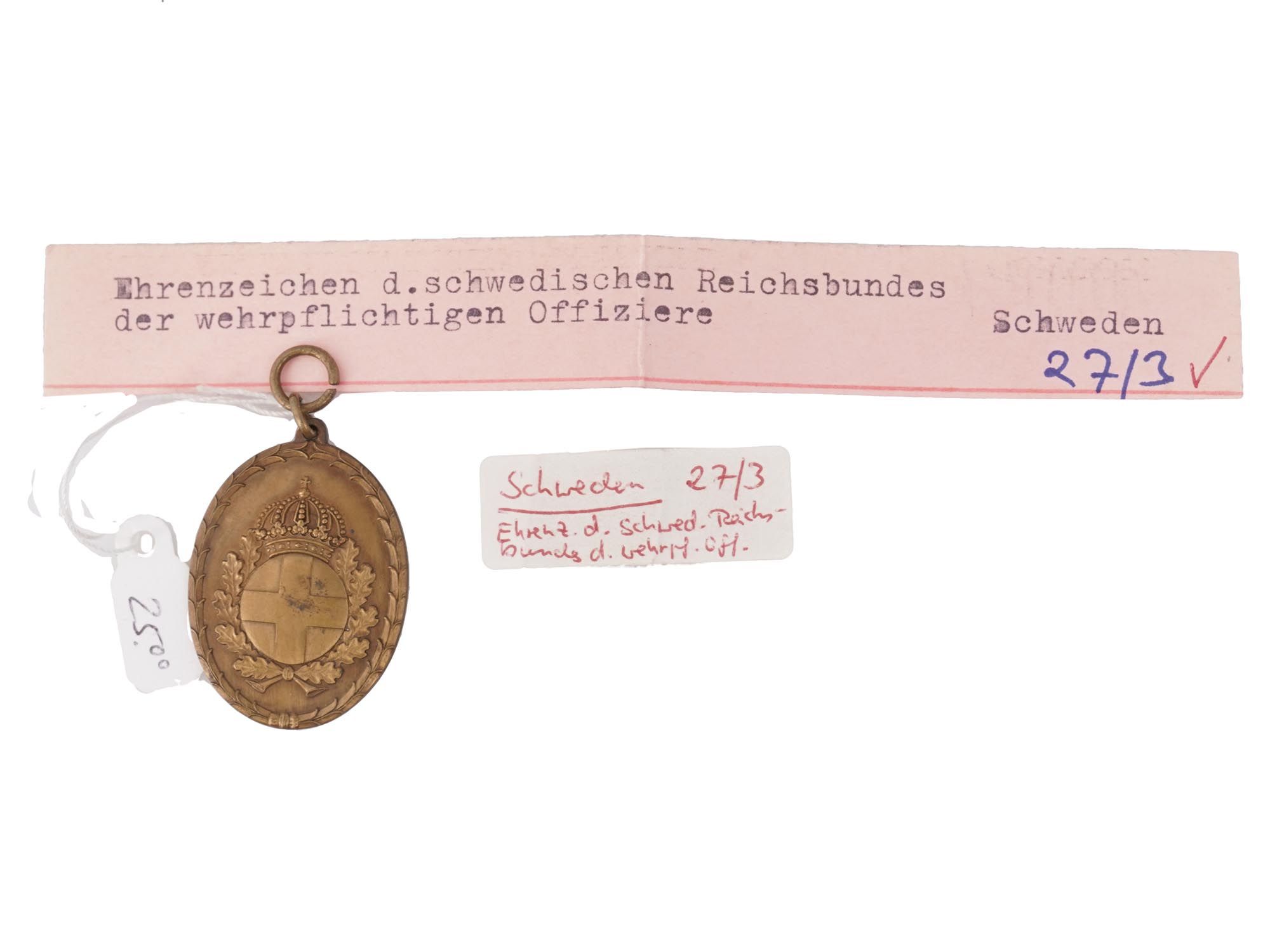 VARIOUS VINTAGE EUROPEAN MILITARY MEDALS PIC-2